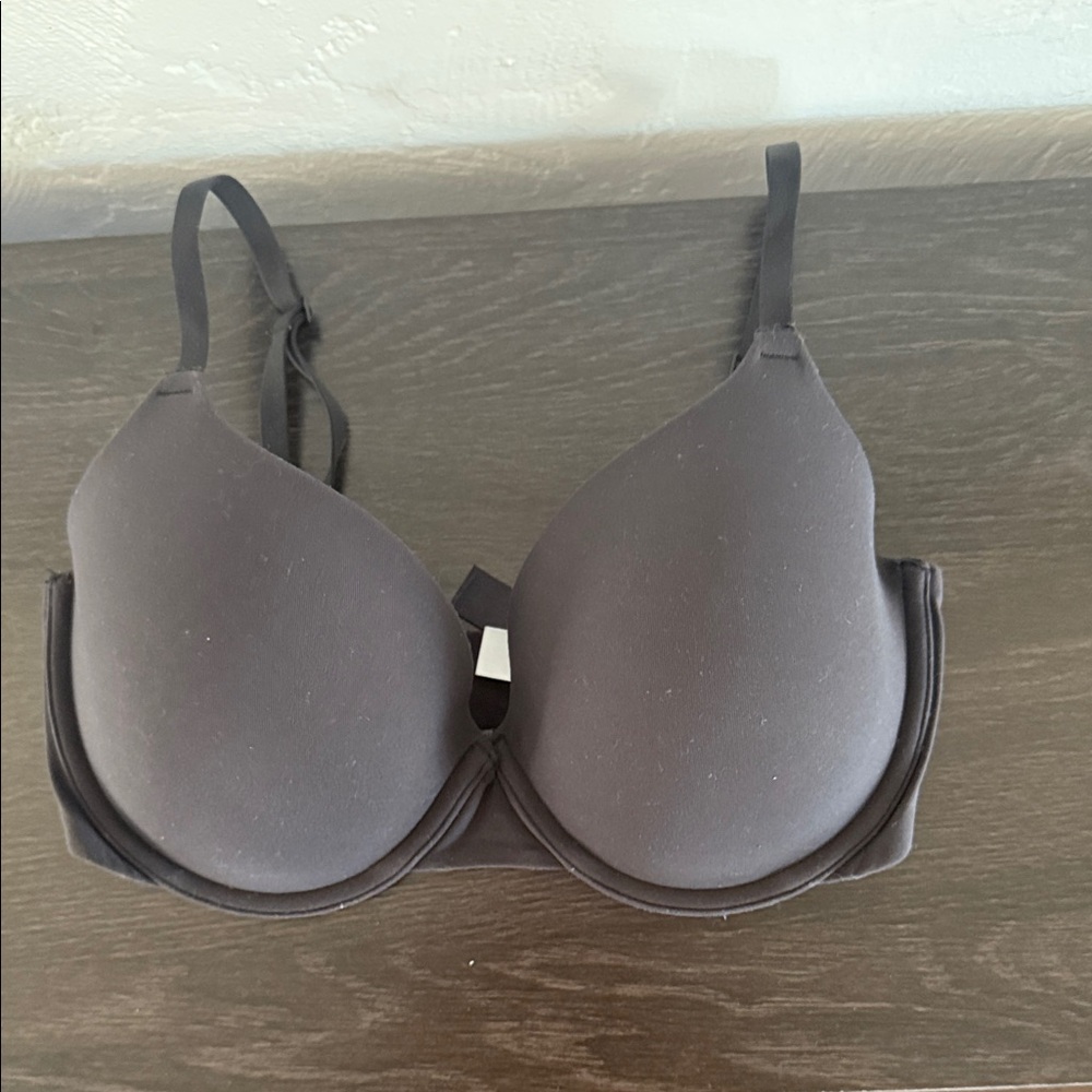 SKIMS Fits everybody t-shirt bra
